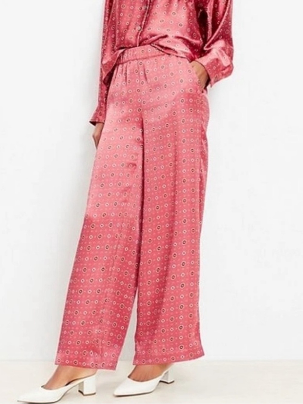 NWT LOFT Wide-Leg Pull-On Pants in Rose Pink with Daisy Print